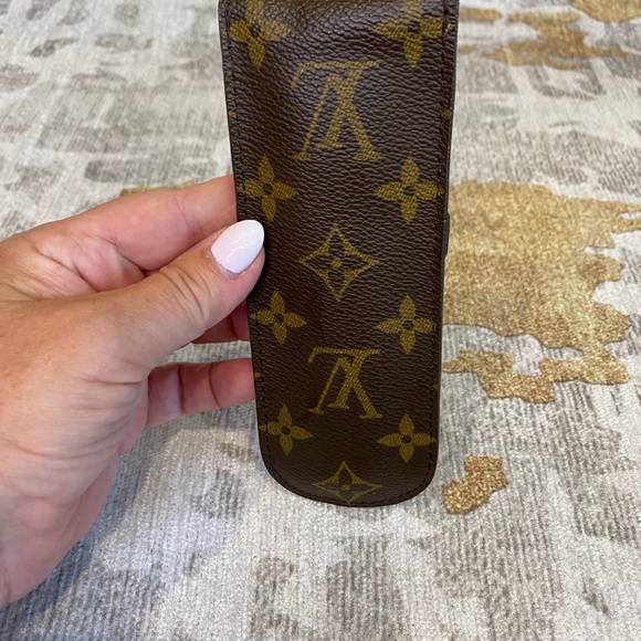 Louis Vuitton pen case - Picture 8 of 8